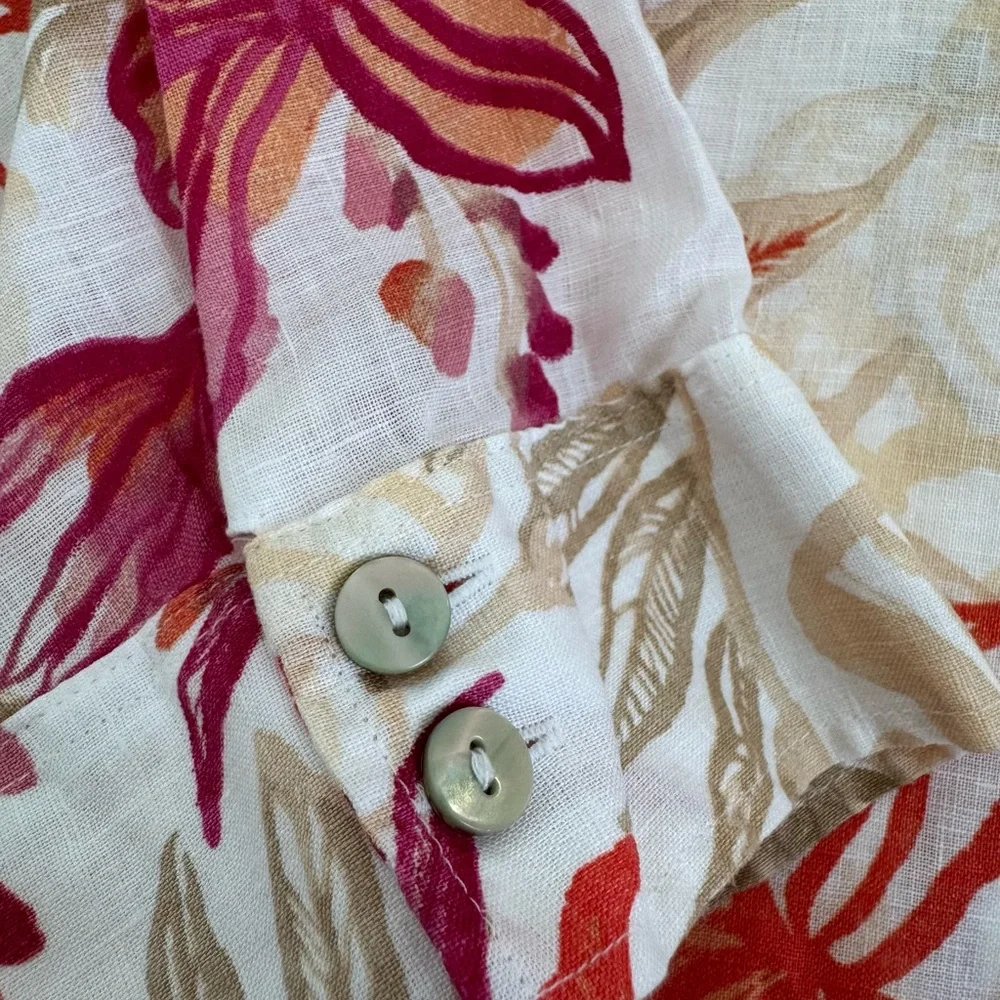 NWOT Chico’s Linen Floral Blouse 1.5 US 10 Multicolor Button Up Shirt Summer - Picture 5 of 10